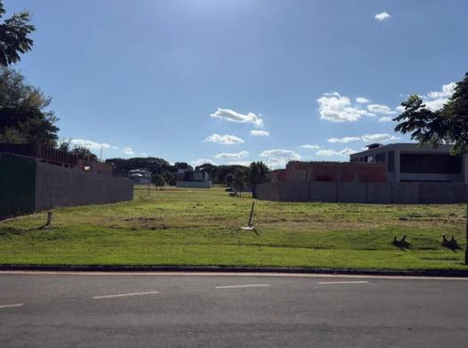 Terreno Plano no Reserva Santa Izabel